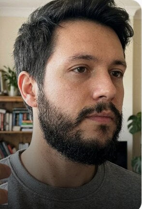 Conexión de bigote y barba — después